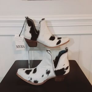 Myra Sunset Bloom Hair-on Hide Boots Black & White Size 9